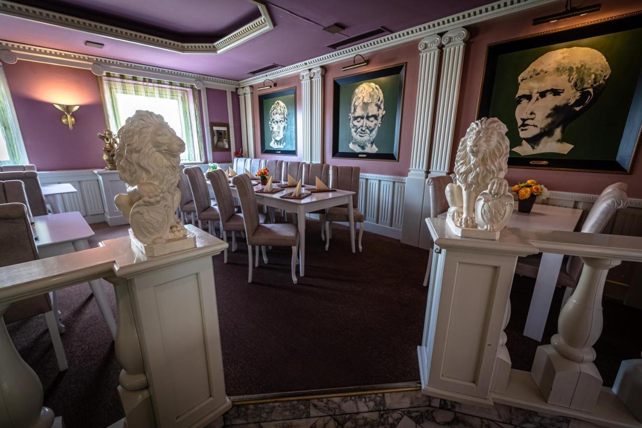 Hotel Am Limes Enns Bagian luar foto